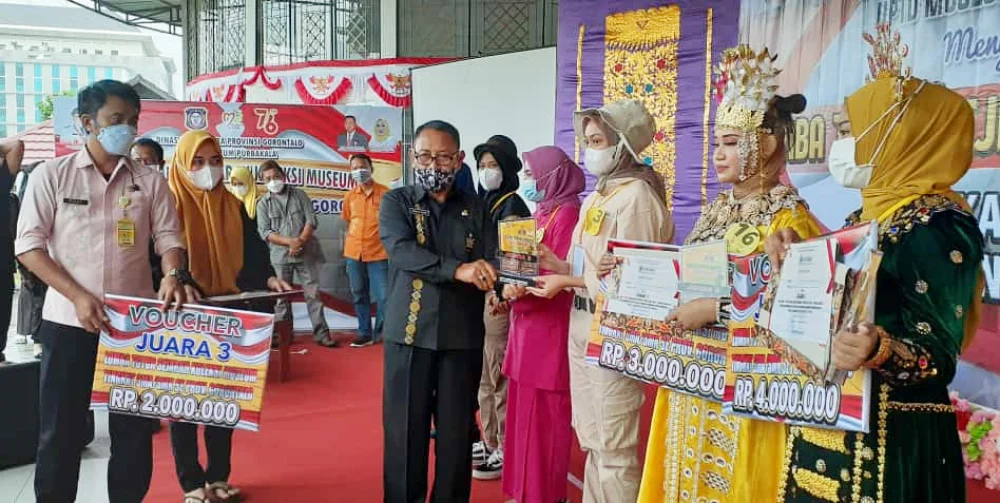 Pemenang Lomba Tutur Sejarah diraih oleh SMAN 1 Limboto