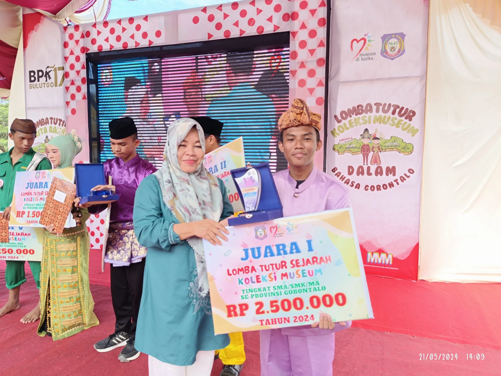 SMA Negeri 2 Gorontalo Juarai Lomba Tutur Koleksi Museum