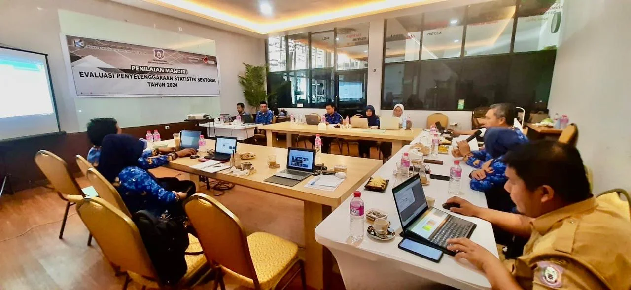 Diskominfotik Gorontalo Gelar Evaluasi Penyelenggaraan Statistik Sektoral 2024