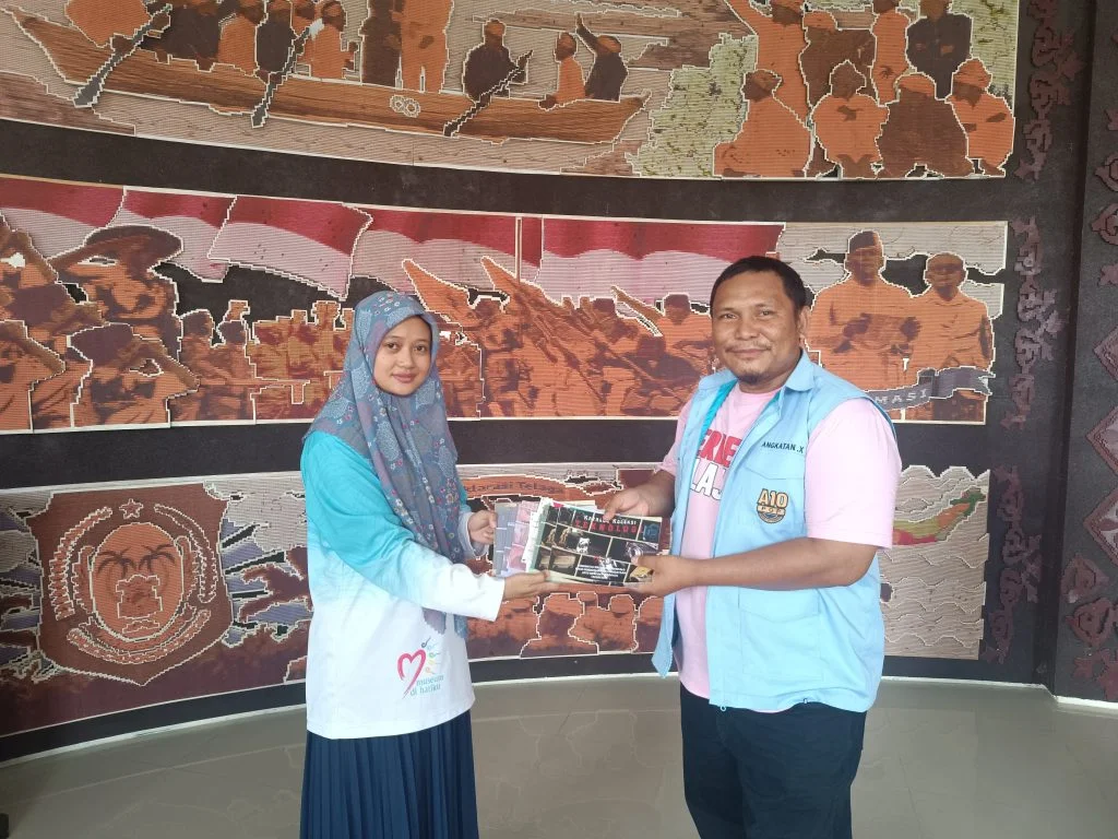 Pembelajaran Kontekstual SMA Negeri 1 Suwawa Timur di Museum