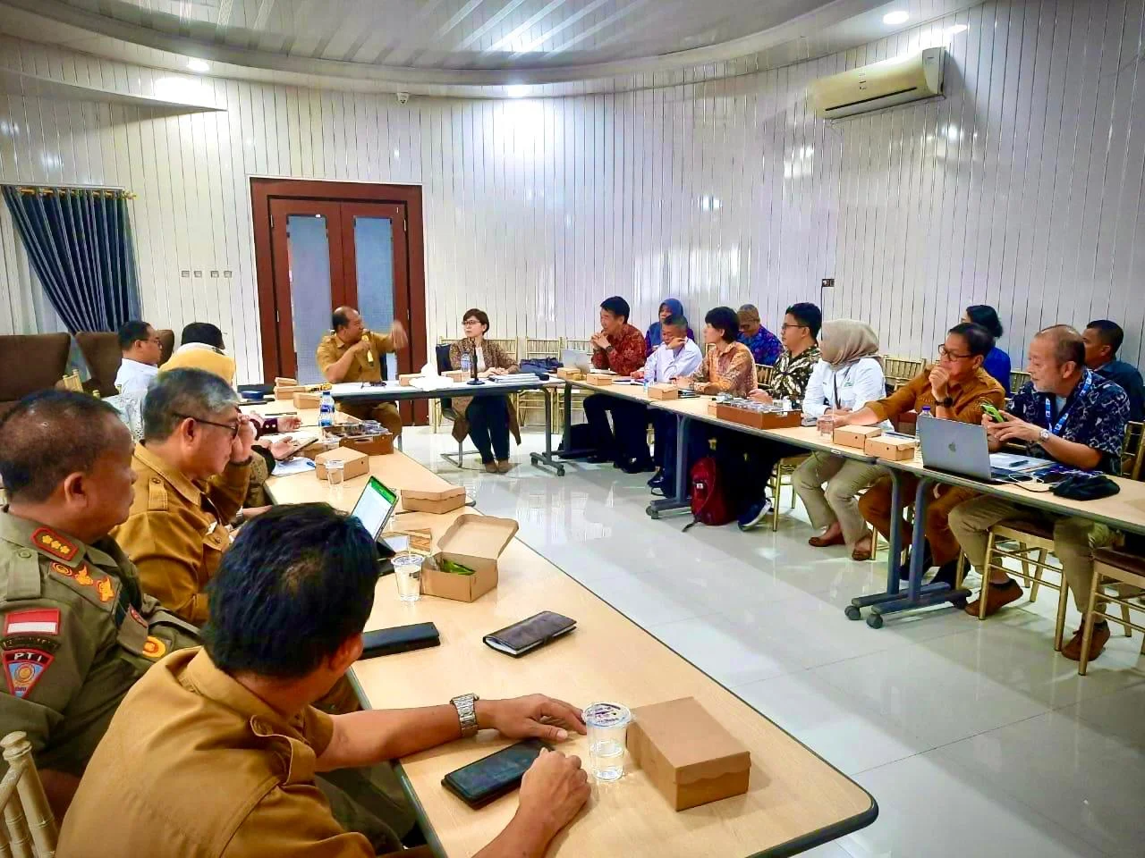 Status Quo Bias dan Jebakan Bias Perilaku Dalam Penyelamatan Danau Limboto (Dr. Aryanto Husain)