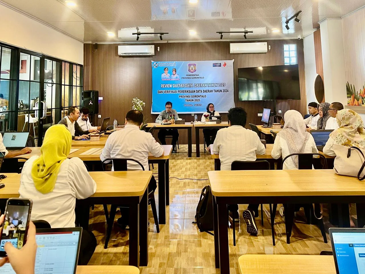 Kominfotik Gorontalo Paparkan Hasil Review Daftar Data Daerah 2025