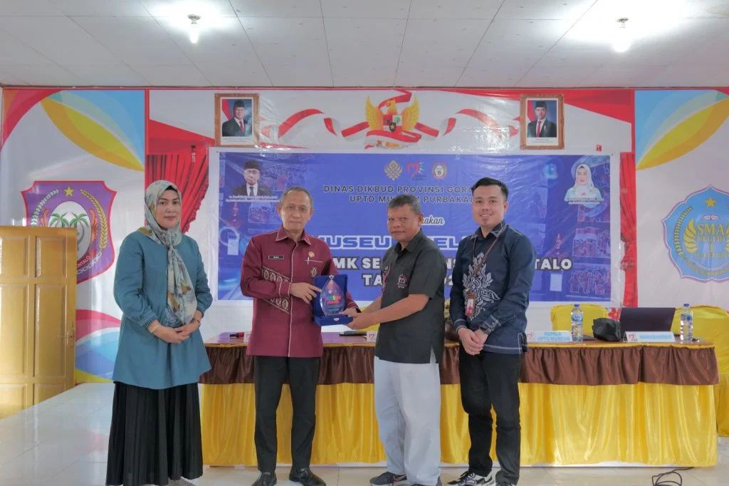 Kadis Buka Kegiatan Museum Keliling Tingkat SMA/SMK seProvinsi Gorontalo Tahun 2025