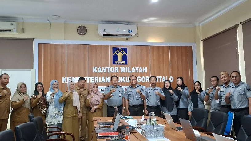 DPPPA Bahas Ranperda PUG Bersama Kanwil Kementerian Hukum serta OPD Terkait Melalui Rapat Harmonisasi