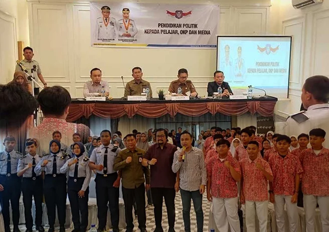 Gelar Pendidikan Politik, Kesbangpol Dapat Apresiasi dari Aleg DPRD Provinsi Gorontalo