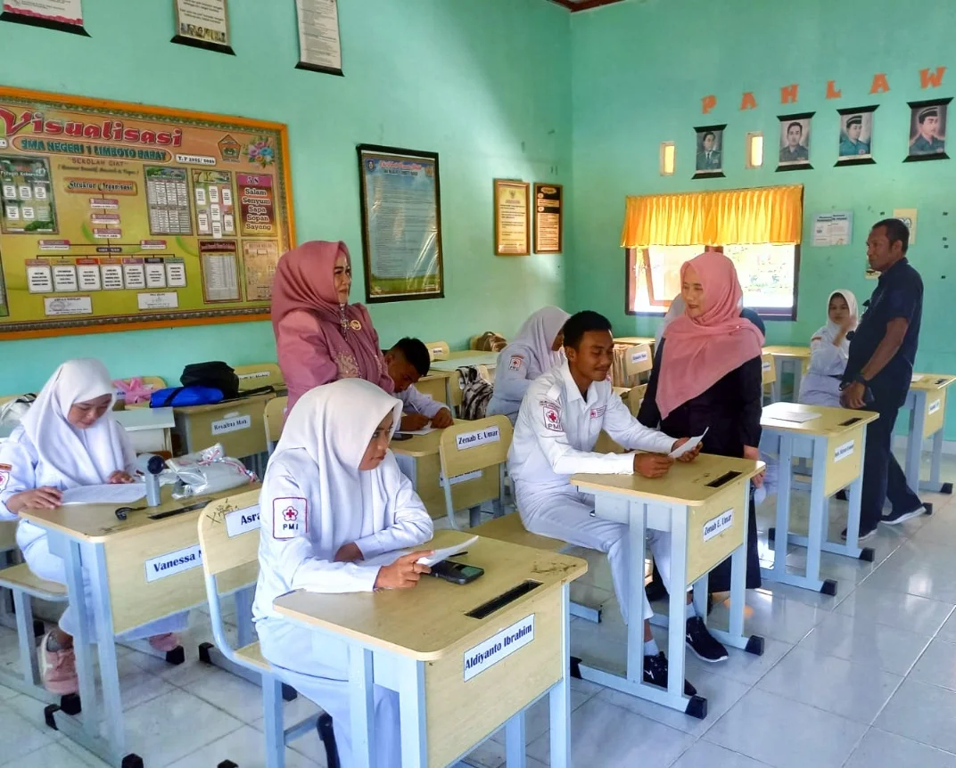 Kadis PPPA Provinsi Gorontalo Pimpin Asesmen Psikologis Tim SAPA 129 di SMA Negeri 1 Limboto Barat