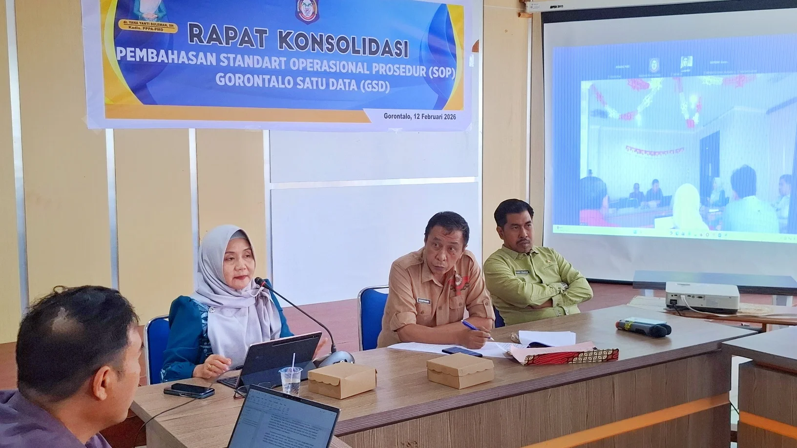 Kadis DPPPA-PMD Serukan Regulasi yang kuat terkait Gorontalo Satu Data,  Targetkan 2026 lahir regulasi, dengan komitmen provinsi, kabupaten & kota  bergerak bersama, serentak. 