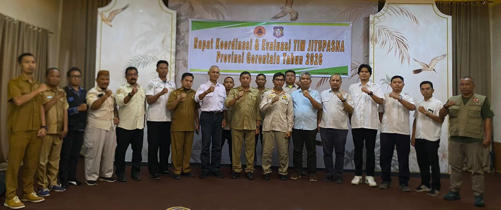 BPBD Provinsi Gelar Rapat Koordinaasi dan Evaluasi Tim Pengkajian Kebutuhan Pascabencana Gorontalo 