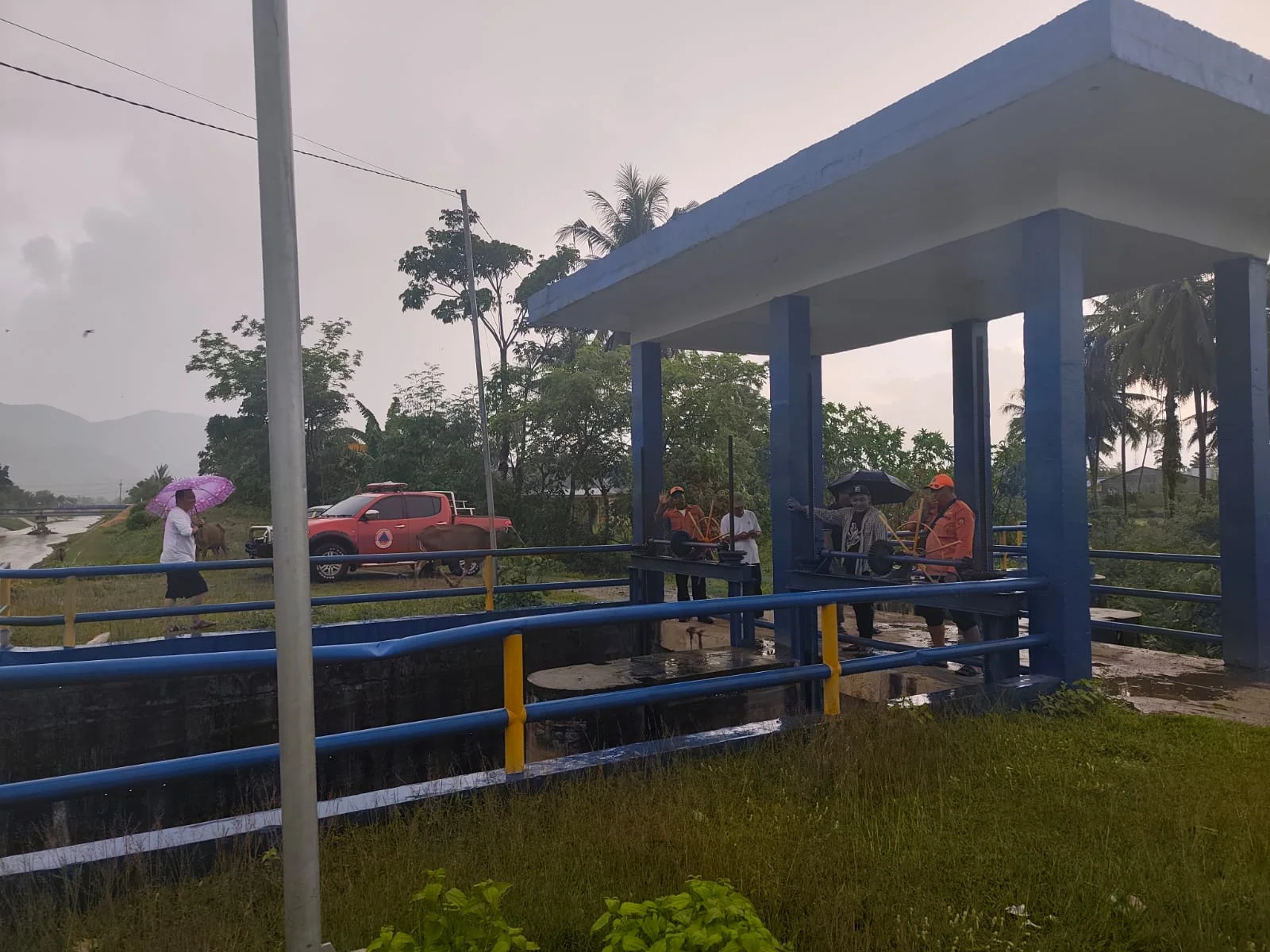 BPBD Provinsi Tinjau Kanal Kabila Bone Bolango, Pompa Air Kota hingga Banjir di Gorontalo