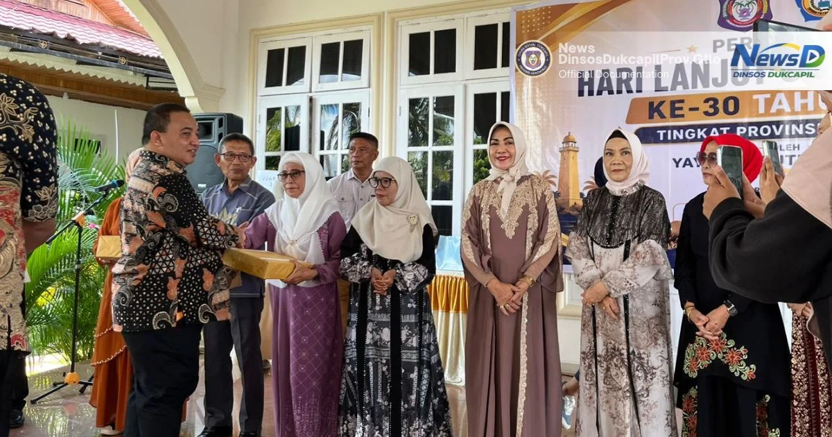 Kadinsosdukcapil Gorontalo Hadiri Puncak Hari Lanjut Usia Nasional ke-30, Ini Pesannya untuk Lansia