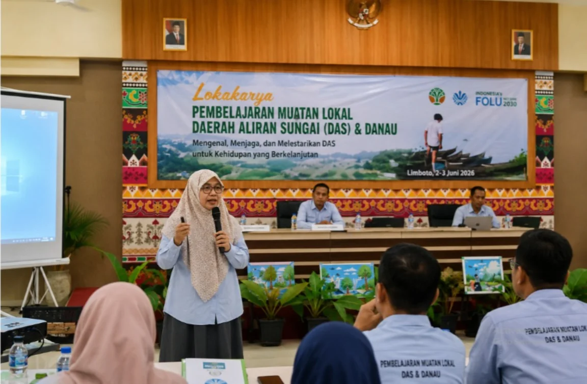 “Menilai Kepedulian, Bukan Sekadar Nilai: Guru Dalami Teknik Penilaian Pembelajaran Muatan Lokal DAS dan Danau Limboto”