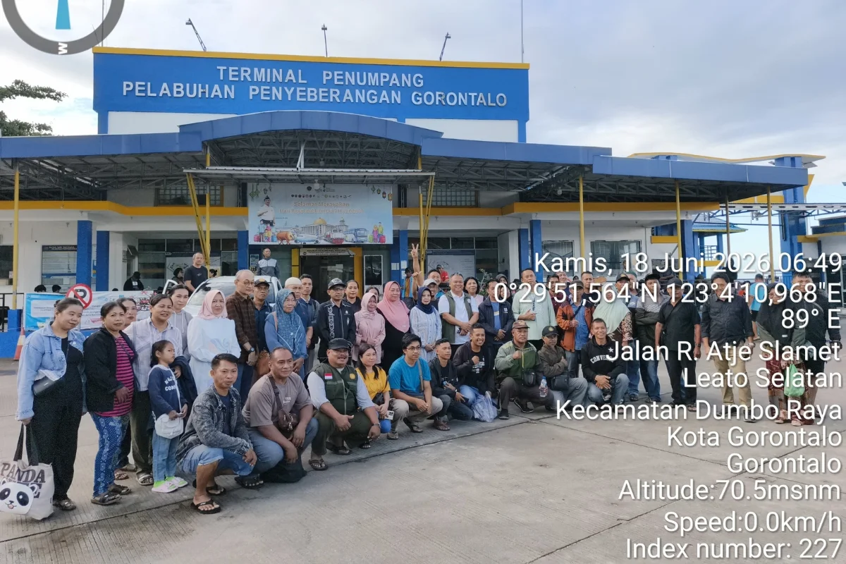 Tempuh Jalur Laut, DLHK Provinsi Gorontalo Sambut Kloter Pertama PENAS XVII Sulawesi Tengah