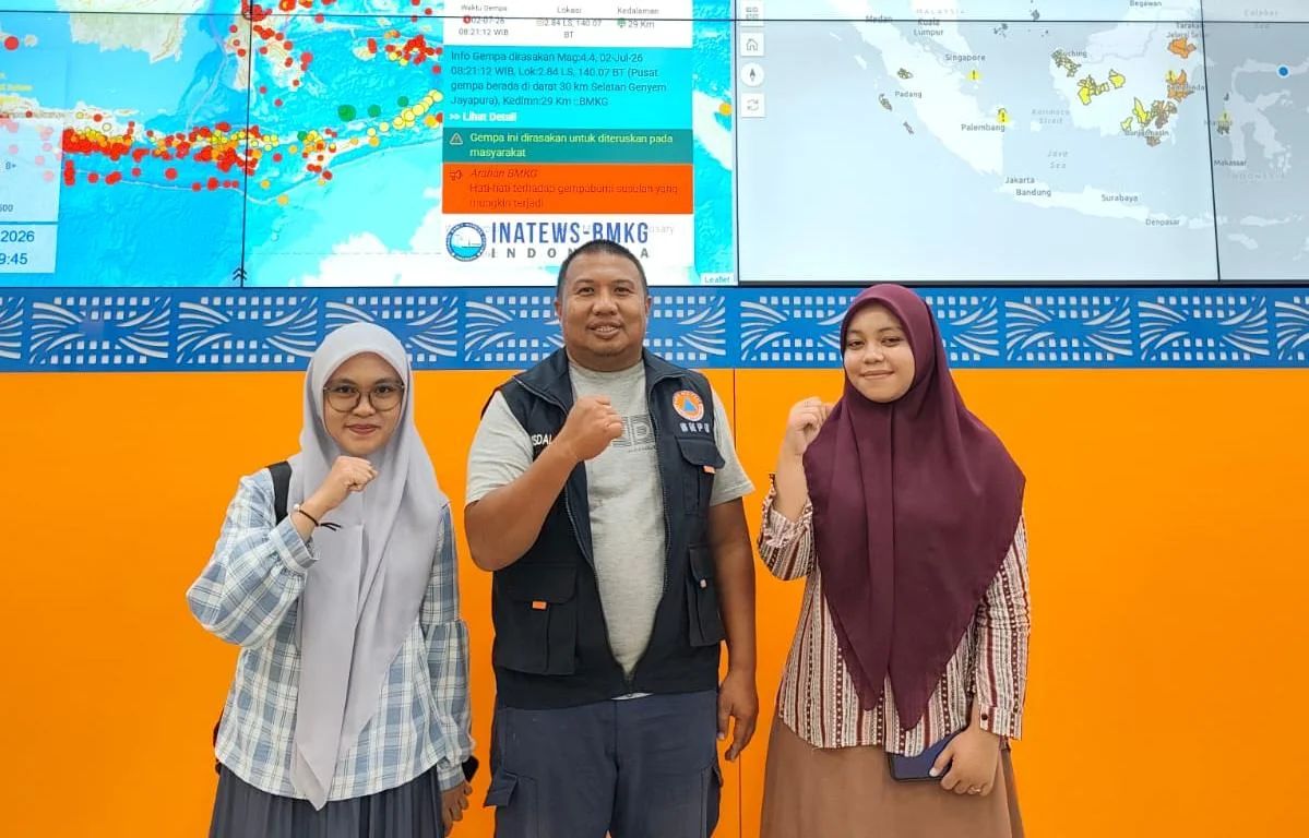 2 Mahasiswi Keperawatan UNG Lakukan Penelitian Awal Riset Kebencanaan di BPBD Gorontalo