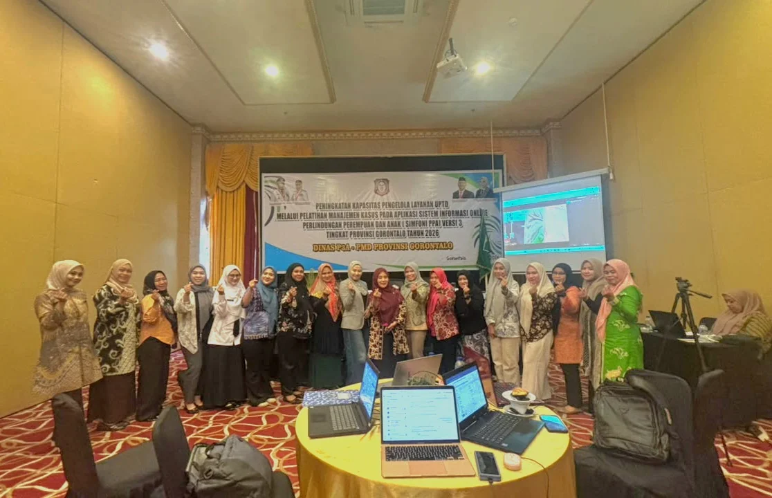 Tingkatkan Kompetensi Pengelola Layanan, DPPPA-PMD Gorontalo Bekali Operator SIMFONI PPA Versi 3