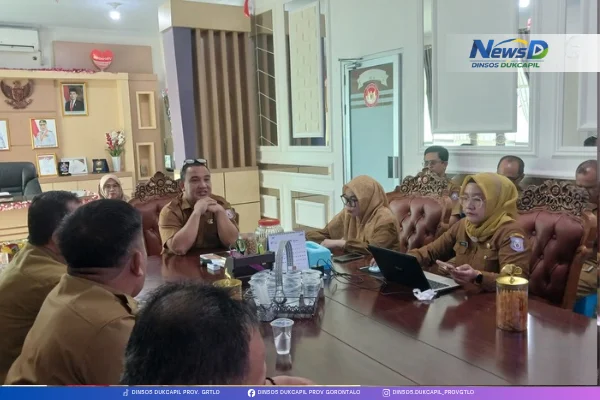 Rapat Internal, Kadinsosdukcapil Gorontalo Evaluasi Kinerja 2026 dan Matangkan Program Tahun 2027