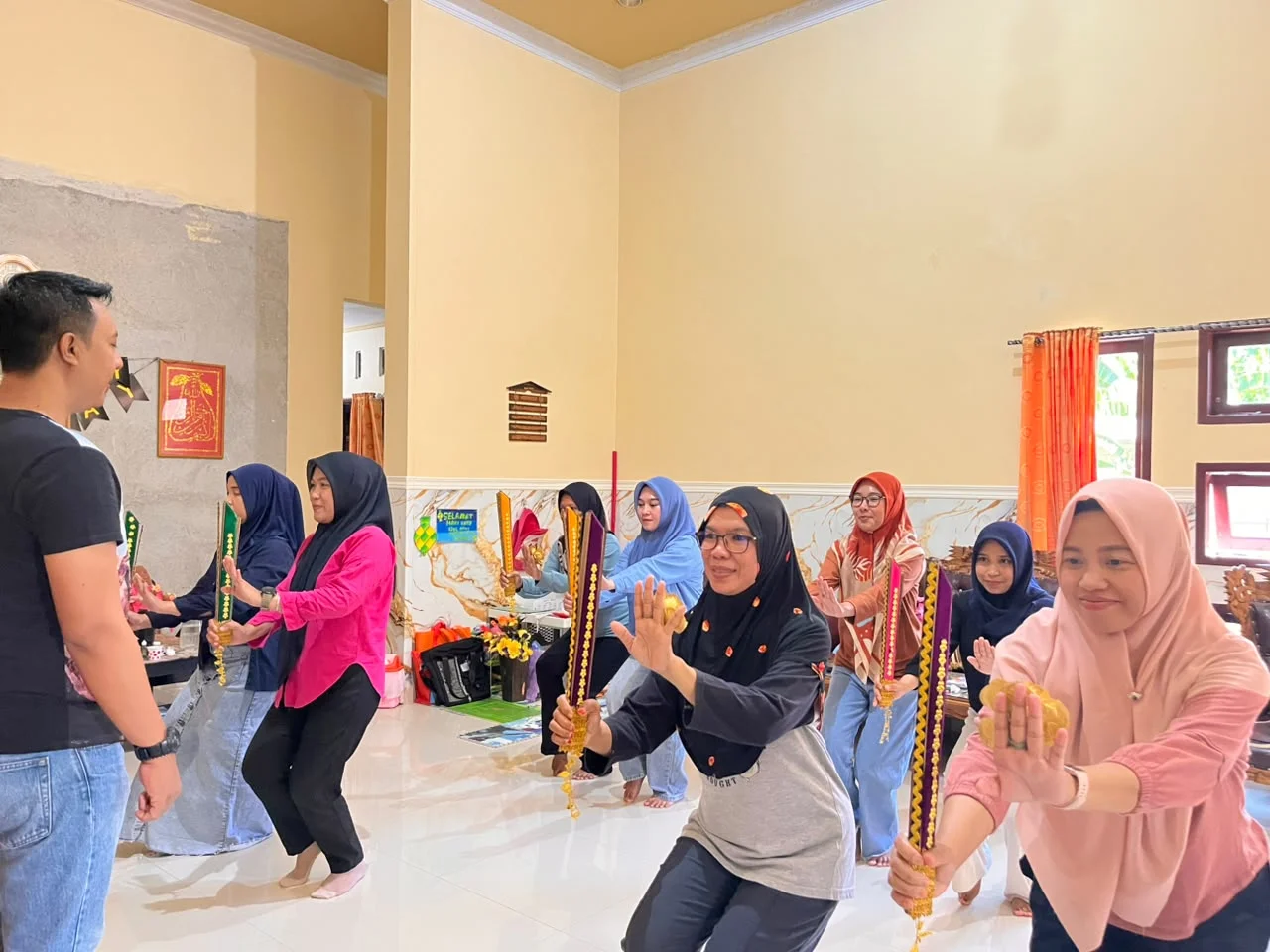 Biro Organisasi Gorontalo Mulai Latihan Sambut Gorontalo Karnaval Karawo 2026