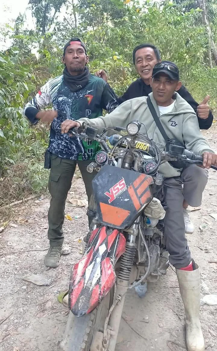 Nyaris Terjatuh dari Motor di Medan Terjal, Kabid PMD Eldat Rahim Tetap Lanjutkan Perjalanan Dampingi Kunker Gubernur ke Pinogu