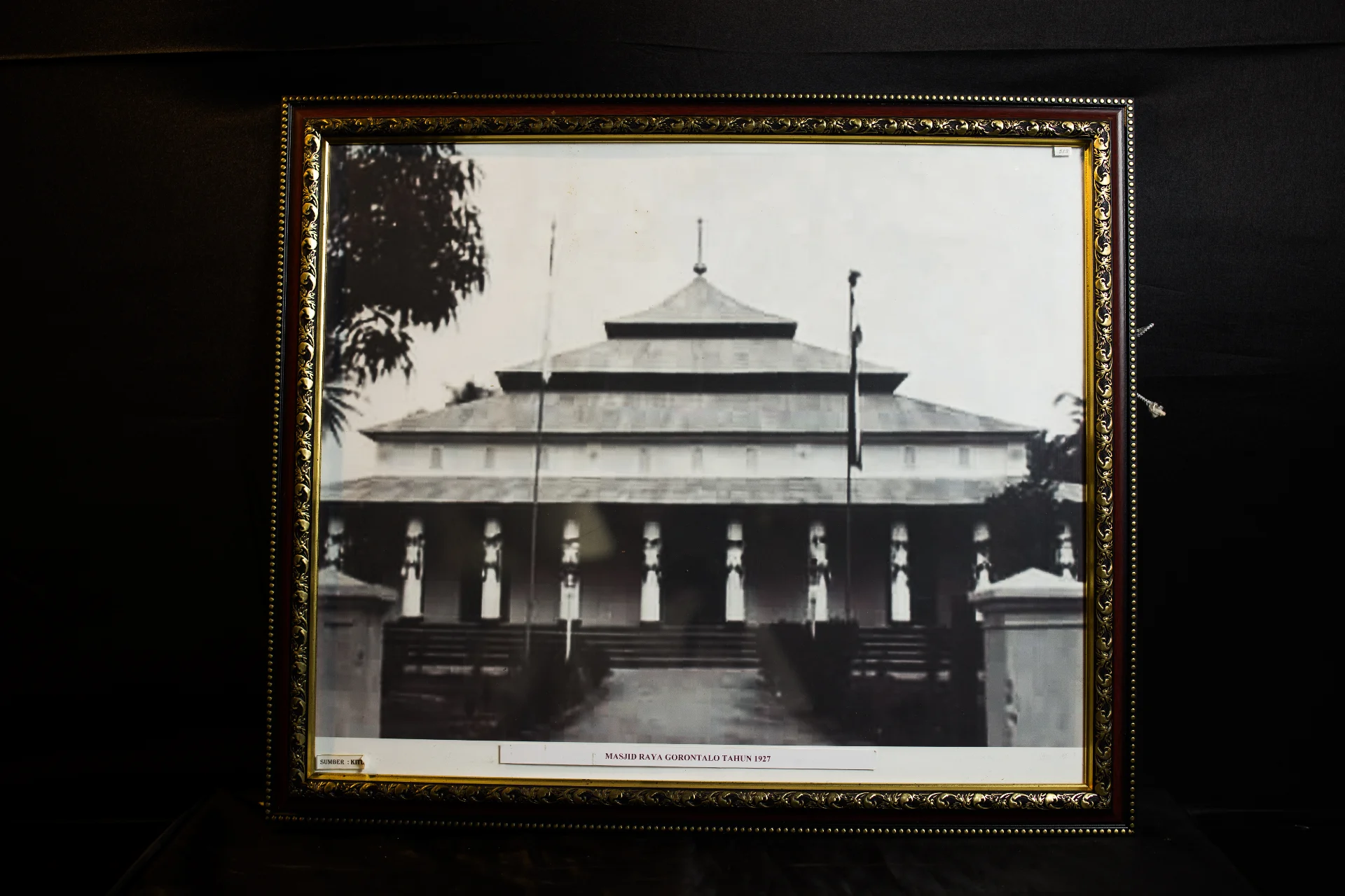 Foto Masjid Raya di Kota Gorontalo 1927