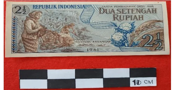 Uang Kertas 2 1/2 Rupiah Tahun 1961 Bergambar Petani Sawah