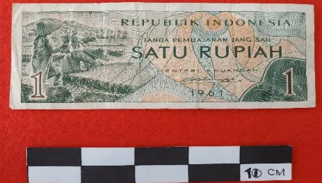 Uang Kertas 1 Rupiah Tahun 1961 Bergambar Bunga Bangkai