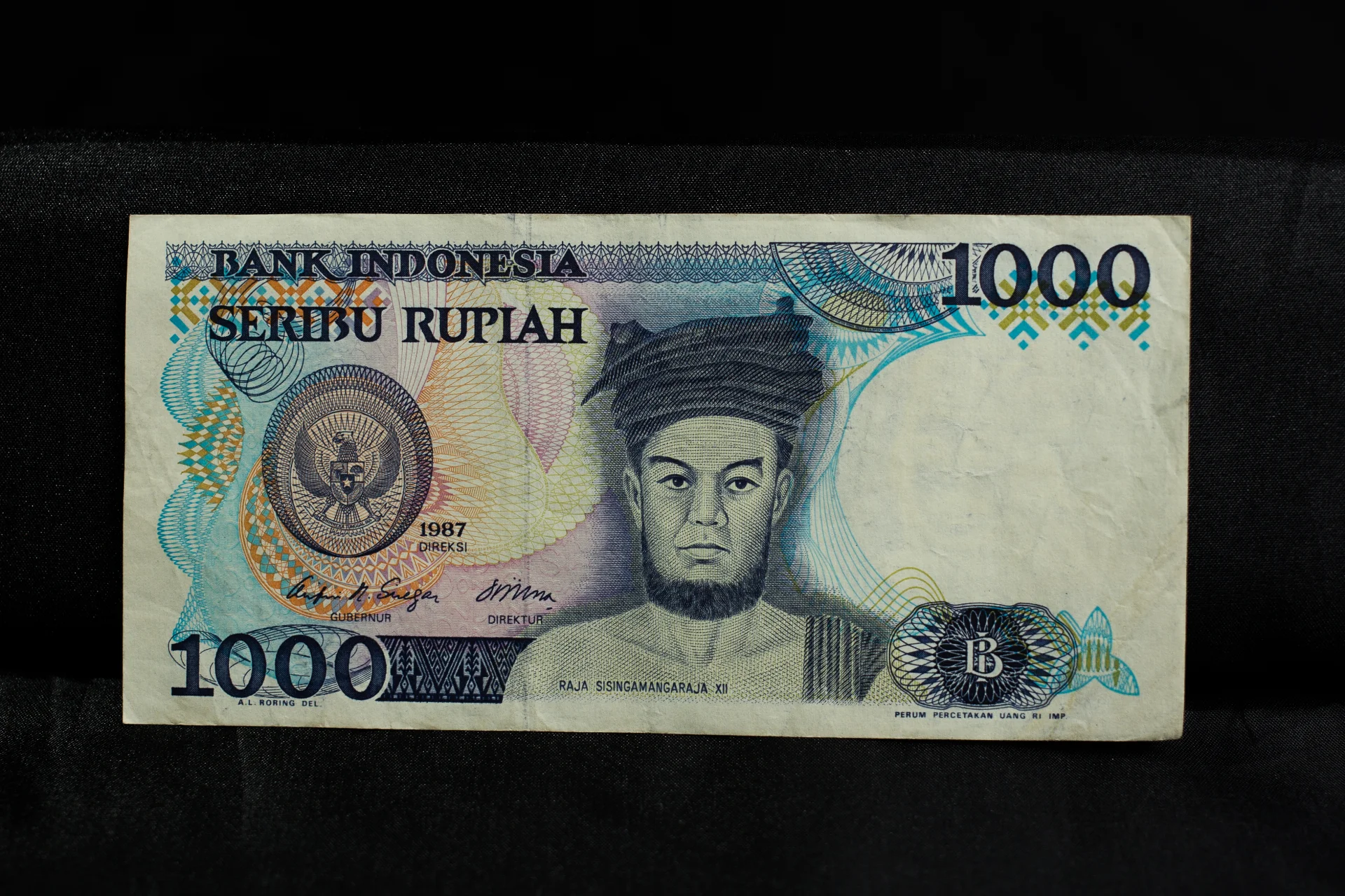 Uang Kertas 1000 Rupiah Tahun 1987 Bergambar Raja Sisingamangraja XII 