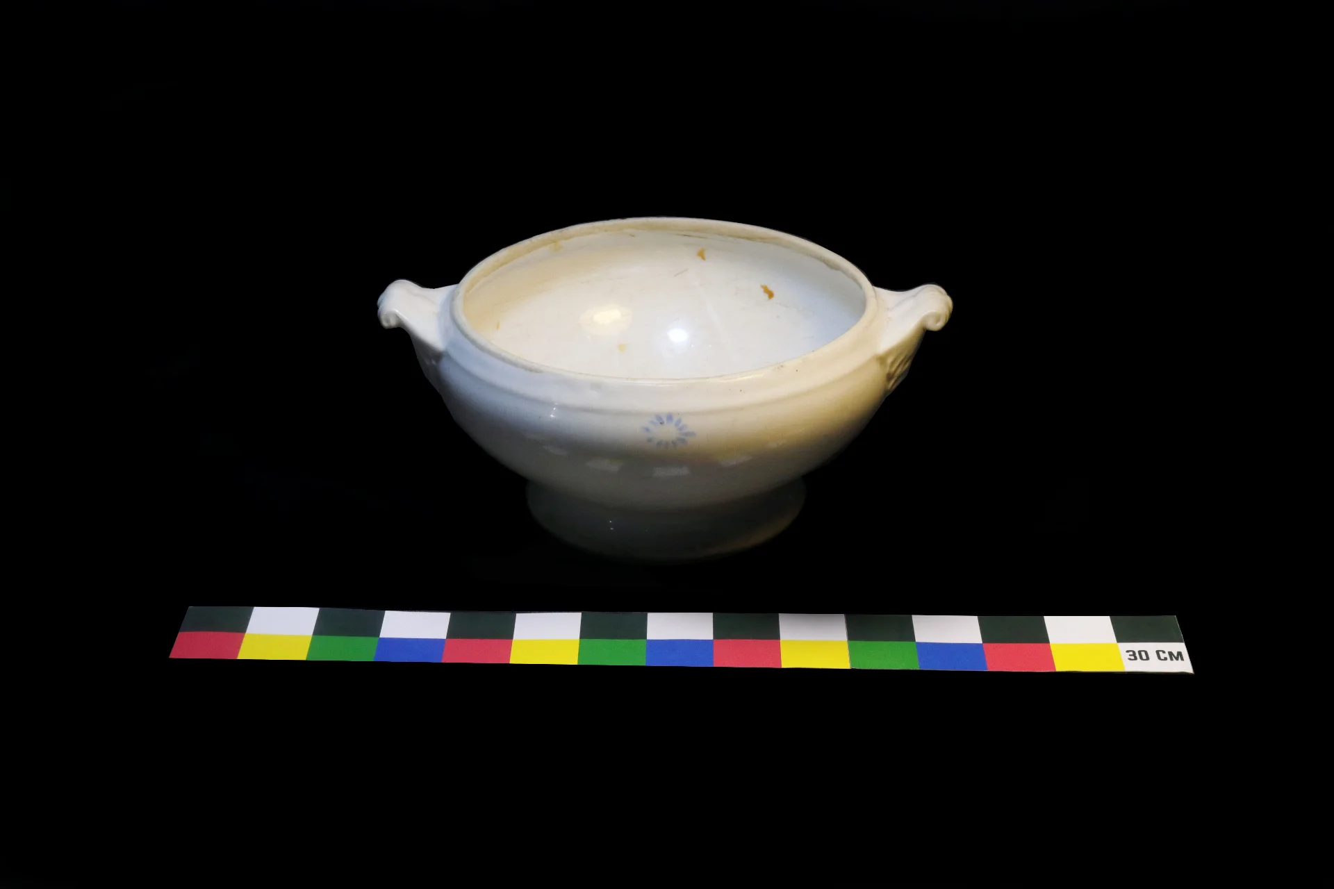 Mangkuk Oval/ wadah tertutup