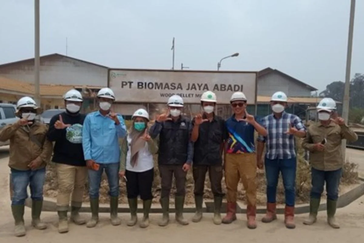 Pastikan Legalitas dan Ketertelusuran Kayu, DLHK Gorontalo Periksa Stok Bahan Baku PT IGL dan PT BTL