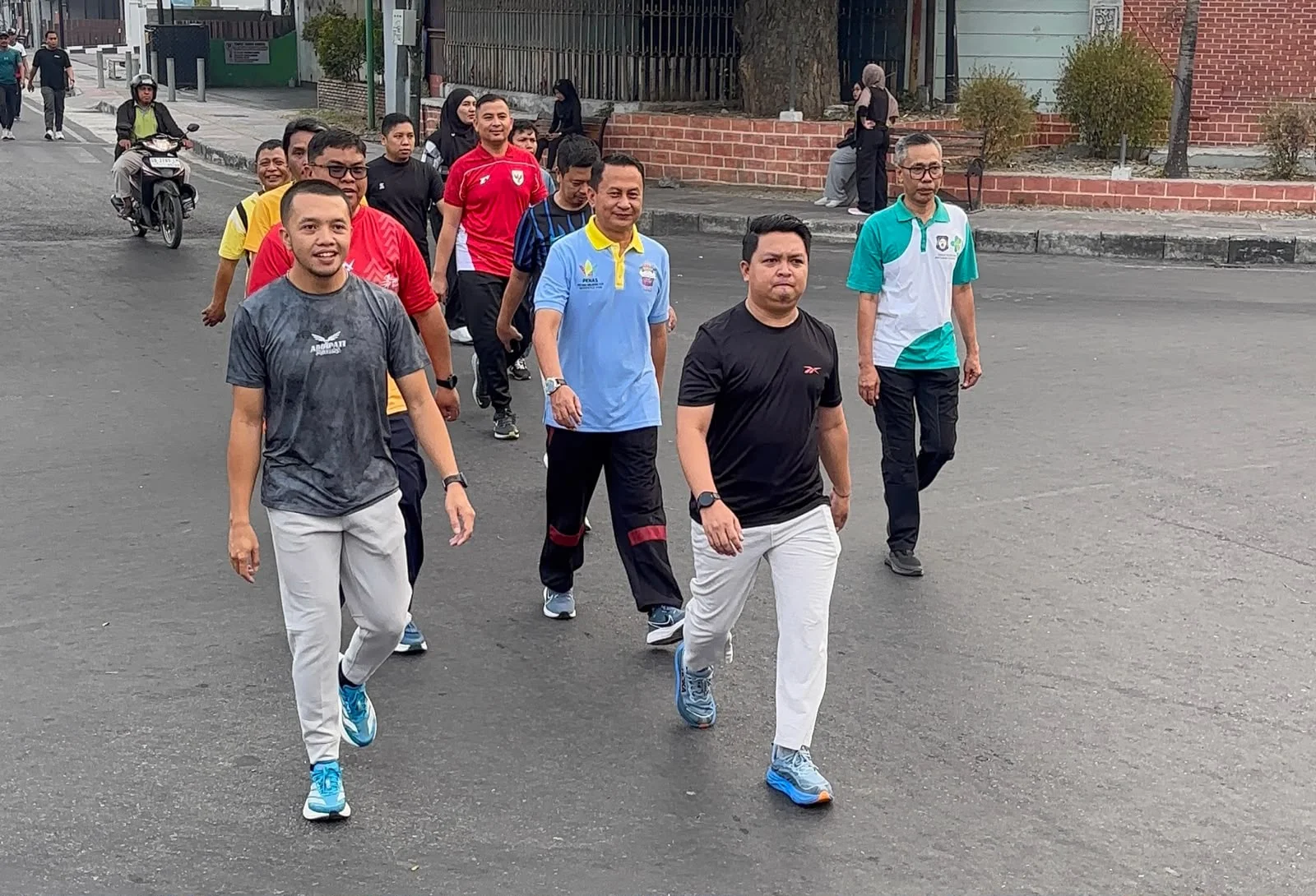 Jumat Bugar Jadi Pemanasan, Kesbangpol Gorontalo Sambut Gorontalo Half Marathon 2026