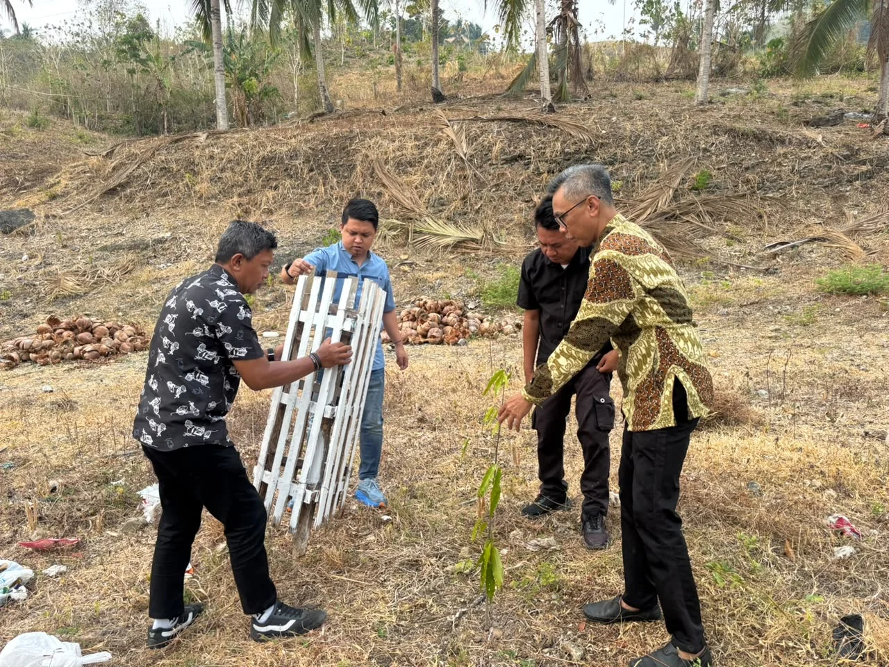 Kesbangpol Gorontalo Rutin Pantau Tanaman di GORR, 18 Pohon Tumbuh Hijau dan Terawat